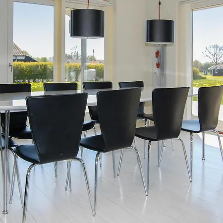 Skovridervaenget R Denmark Spodsbjerg